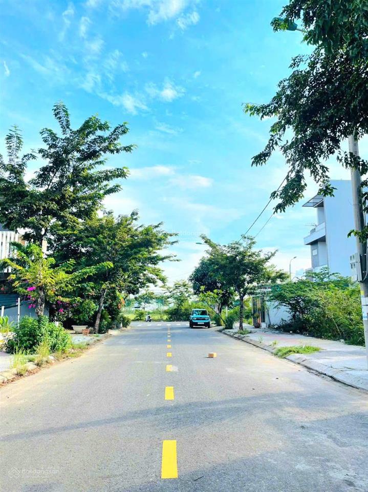 Bán đất đường hói kiểng 14, hướng đông nam, gần sông mát mẻ, khu dân cư đông đúc