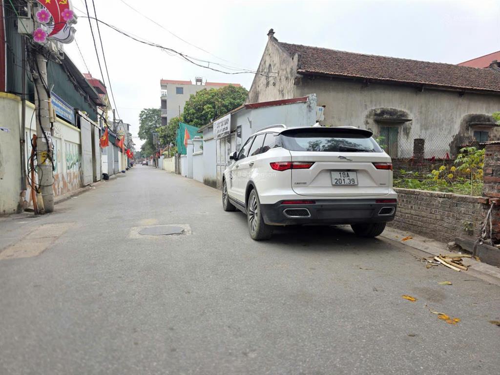 Siêu phẩm 155 m2 đất trục chính du nội ,mai lâm, đông anh đường xe tải tránh  giá chỉ hơn 12 tỷ