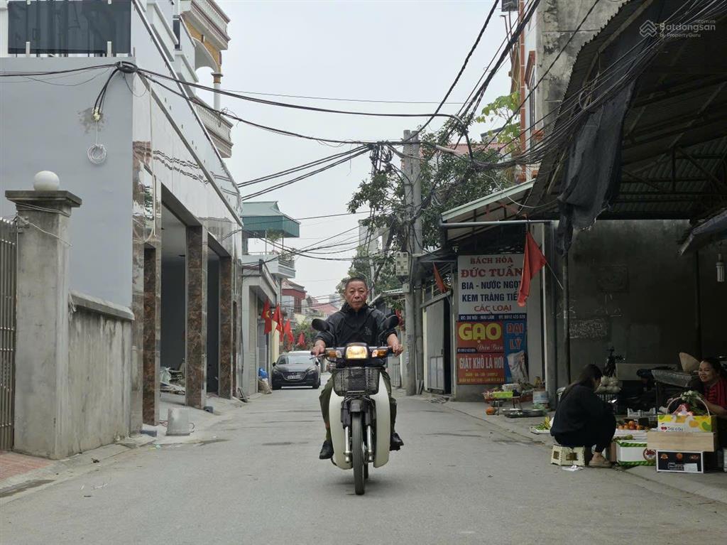 Siêu phẩm 155 m2 đất trục chính du nội ,mai lâm, đông anh đường xe tải tránh  giá chỉ hơn 12 tỷ