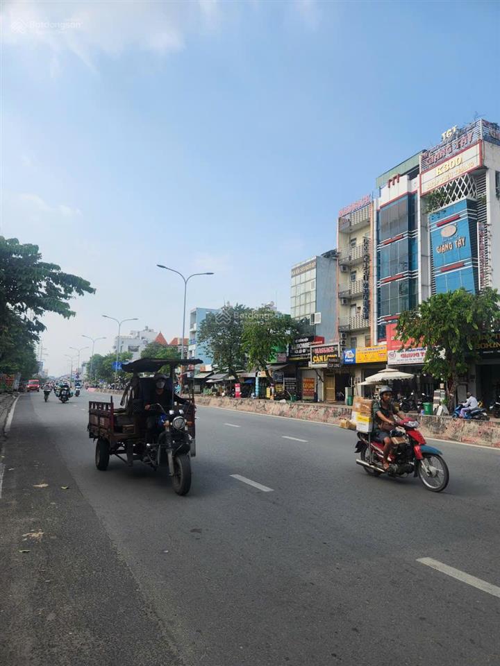 Bán nhà mặt tiền lê trọng tấn, q. tân phú, dt 3.6x15m, đang kinh doanh