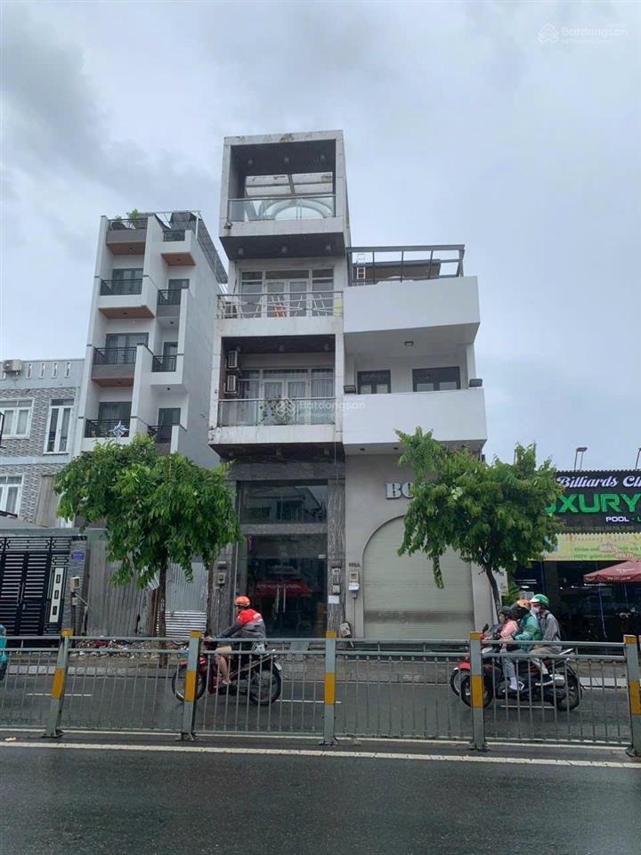 Bán nhà mt nghiêm toản, tân phú, dt 4x13m, 2 lầu st, ngay ủy ban q.tân phú