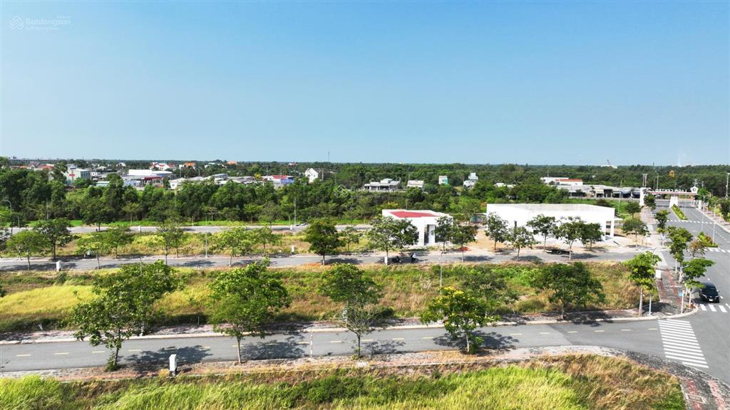 Kẹt tiền, cần bán lô đất nền dự án lago centro, 1,795 tỷ, 75m2, lương bình, bến lức, long an