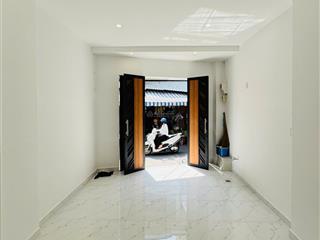 Bán nhà sát mặt tiền âu cơ tân bình dt( 4 x 16m) giá 9.9 tỷ tl