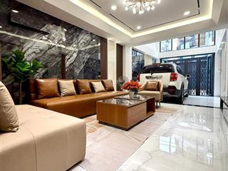Bán nhà hxh đường cmt8 quận tân bình dt( 4 x 15m) giá 16.9 tỷ