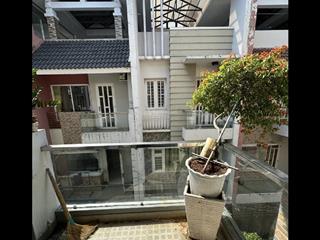 Bán nhà tỉnh lộ 10sát tên lửa 54m25tầnghẻmotogiáp q6chỉ 7 tỷ