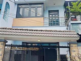 Bán nhà tỉnh lộ 10sát tên lửa78m2ngang 5mnở hậu 6mhẻm 6m thôngnhỉnh 5 tỷ