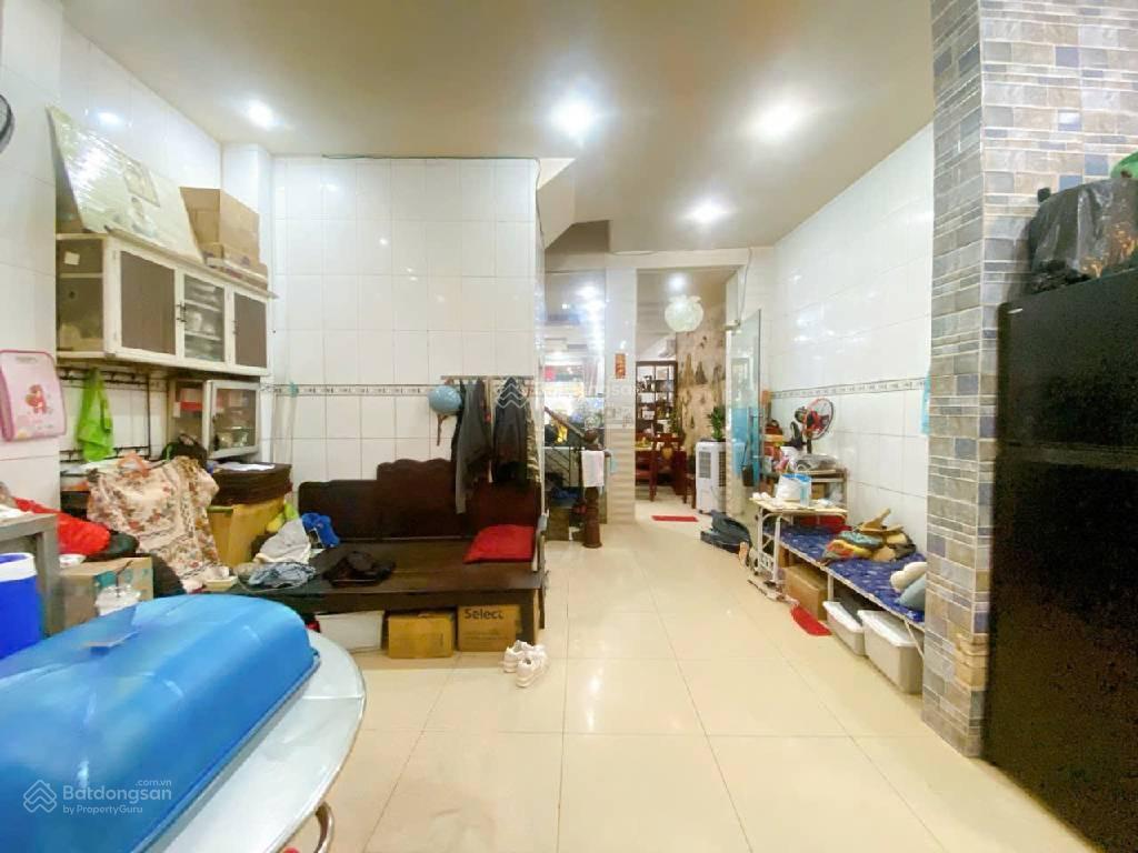 Bán nhà hoà bình hxh93m23tầngsát mặt tiềnngay đầm sen nhỉnh 10tỷ