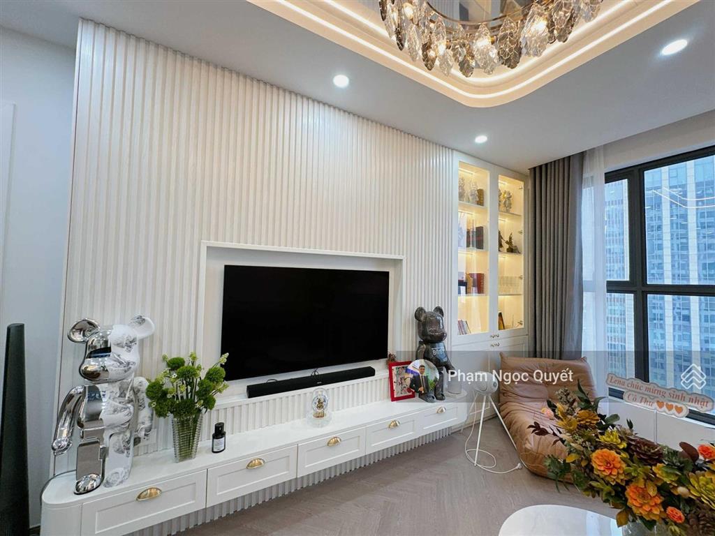 (giá thật) chính chủ bán căn 100m2, 3pn + tầng trung + full nội thất đẹp giá 10.9 tỷ cc golden palm