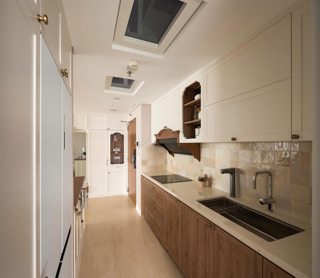 Chính chủ bán căn 105m2, 3pn + 2wc tầng trung full nt đẹp giá 13,7 tỷ cc brg the diamond residence