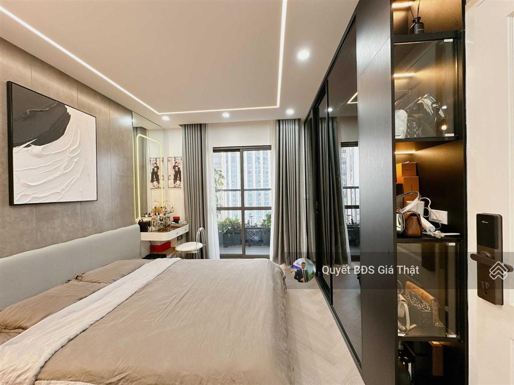 (giá thật) chính chủ bán căn 135m2, 3pn + 2wc full nt nhập khẩu giá 15.5 tỷ cc the golden palm