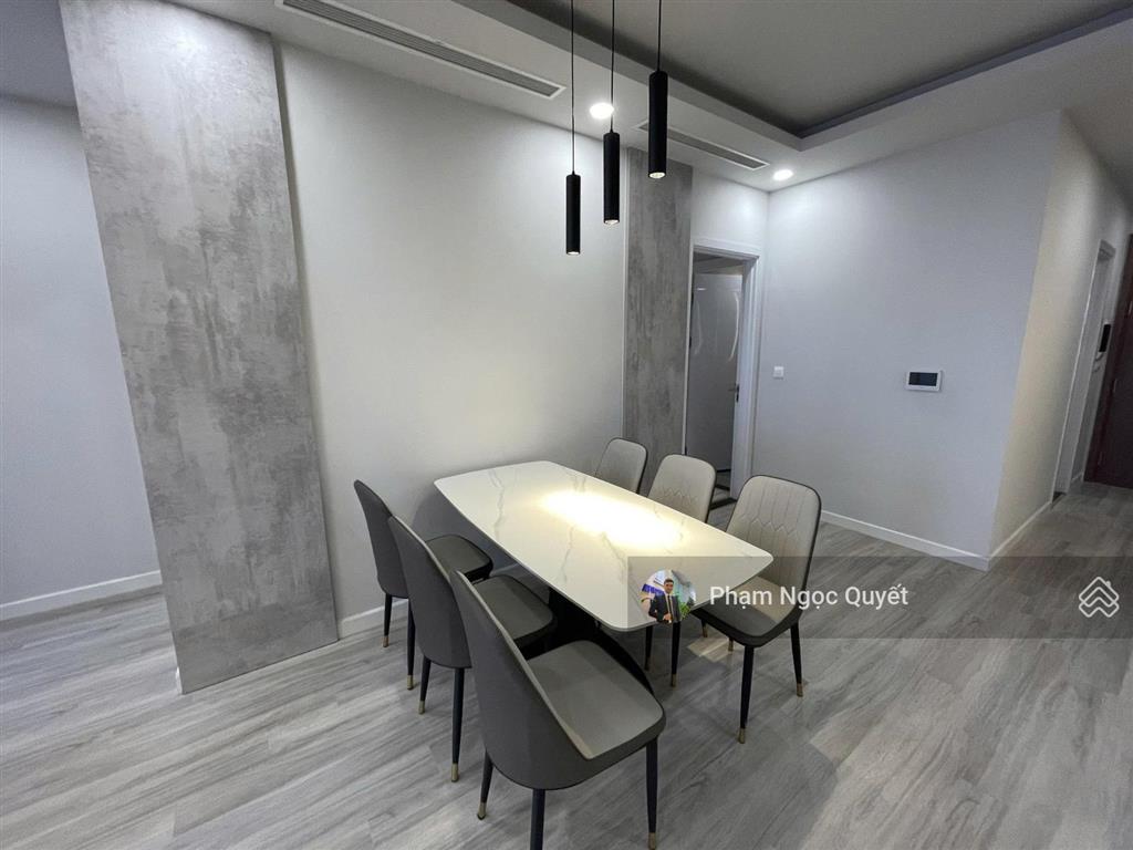 Chính chủ bán căn 106m2, 3pn + 2wc tầng trung full nt đẹp giá 14,5 tỷ cc brg the diamond residence