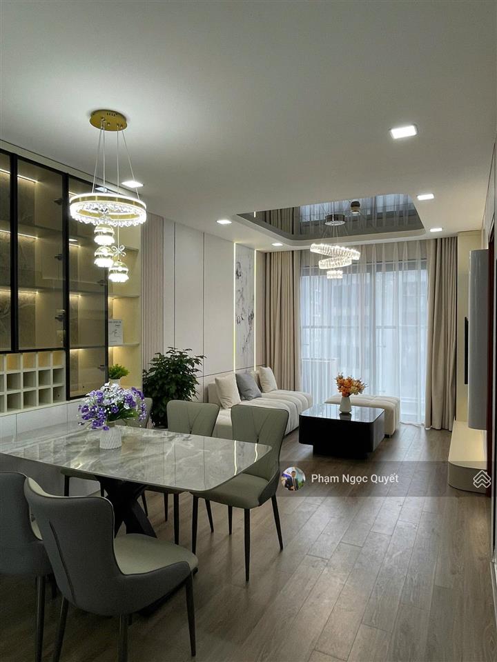 ( giá thật ) chính chủ bán căn 72m2 2pn +2wc full nội thất sang xịn đẹp giá 8,4 tỷ cc rivera park