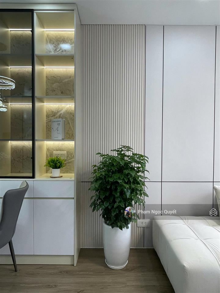 ( giá thật ) chính chủ bán căn 72m2 2pn +2wc full nội thất sang xịn đẹp giá 8,4 tỷ cc rivera park