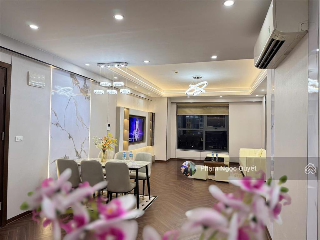 (giá thật) chính chủ bán căn 111,3m2 3pn + 2wc full nội thất giá 9,5 tỷ cc vinata tower