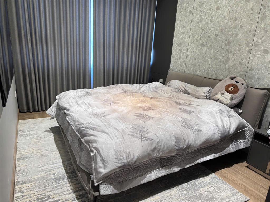 Chính chủ bán căn 105m2, 3pn + 2wc tầng trung full nt đẹp giá 13,2 tỷ cc brg the diamond residence