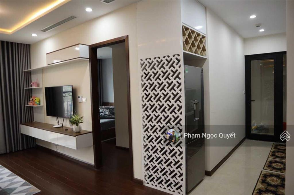 Giá thật  chính chủ bán căn 78m² 2pn + 2wc ban công đn full nội thất giá 5,8 tỷ cc roman plaza