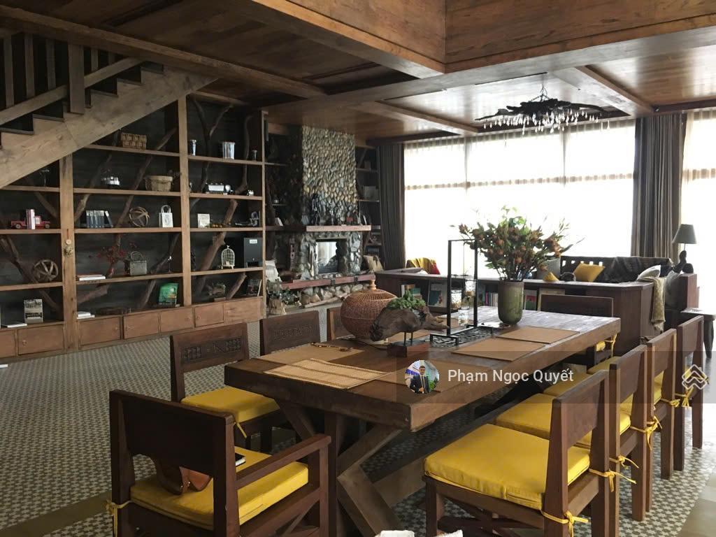 (giá thật) chính chủ bán căn penhouse 470m² 5 phòng ngủ +5 wc có bể bơi, hầm rượu full nt 49 tỷ