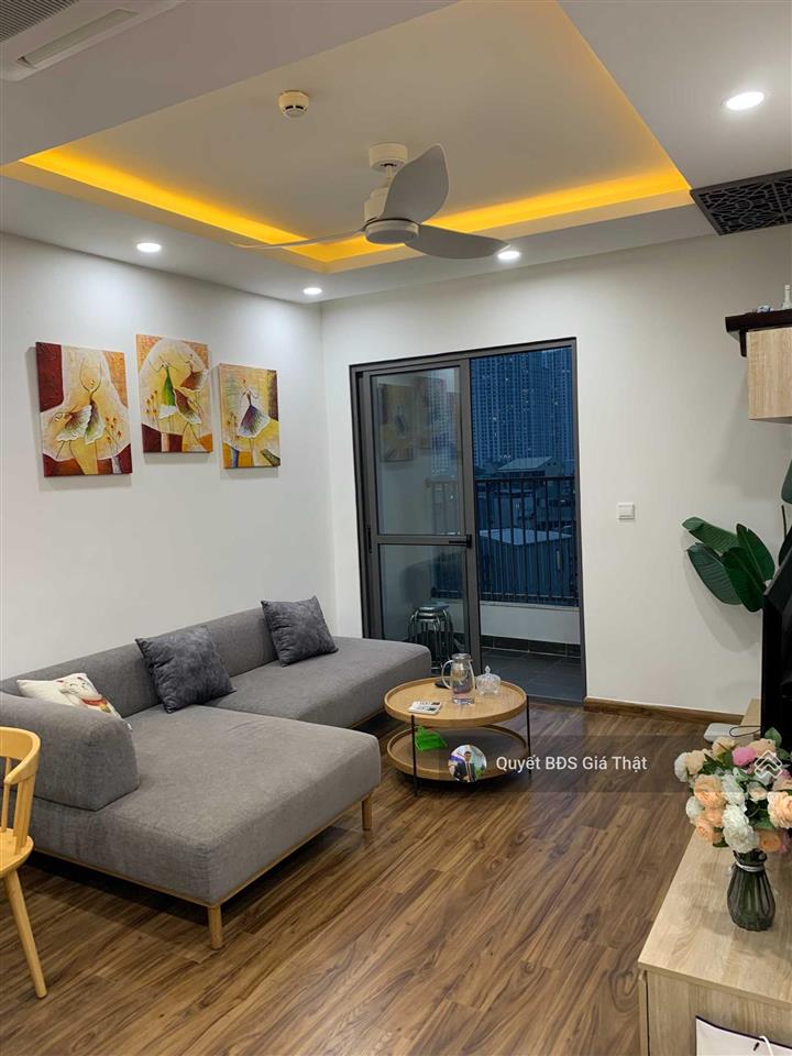 Giá thật chính chủ bán căn 83m2, 2pn bc đông nam full nội thất giá 8,35 tỷ cc the golden palm