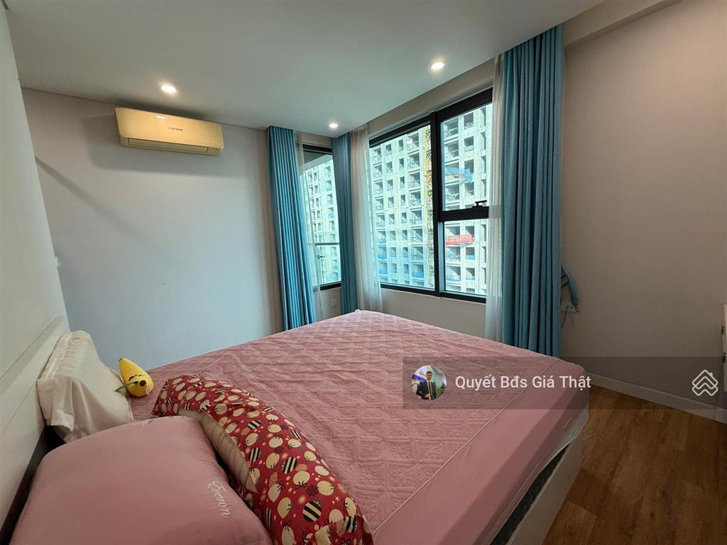 Giá thật chính chủ gửi bán căn góc 72,5m2, 2pn + 2wc full nội thất giá 8.45 tỷ cc the legend