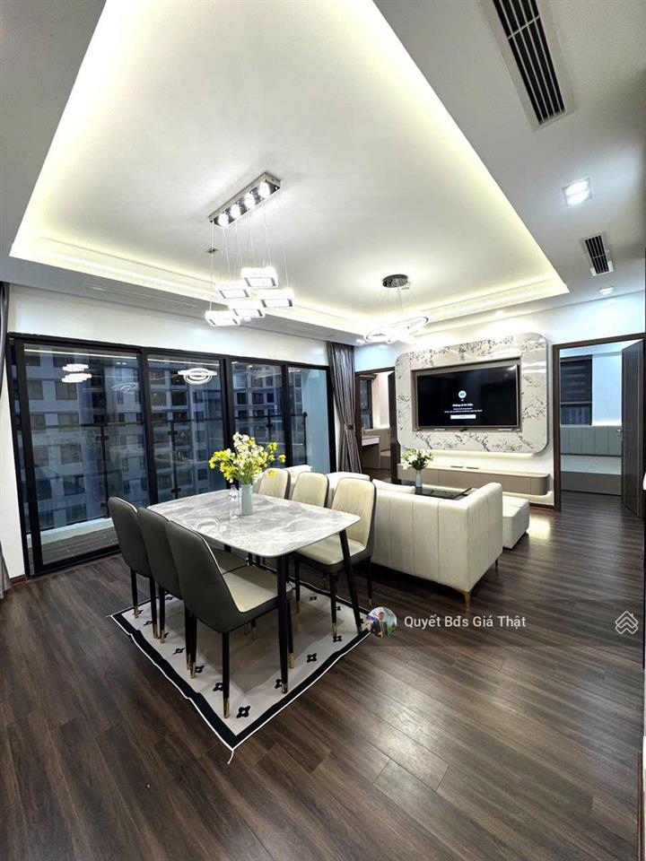Giá thật  chính chủ bán căn góc 78,8m2 3pn + 2 wc full nội thất đẹp giá 8.9 tỷ cc imperia garden