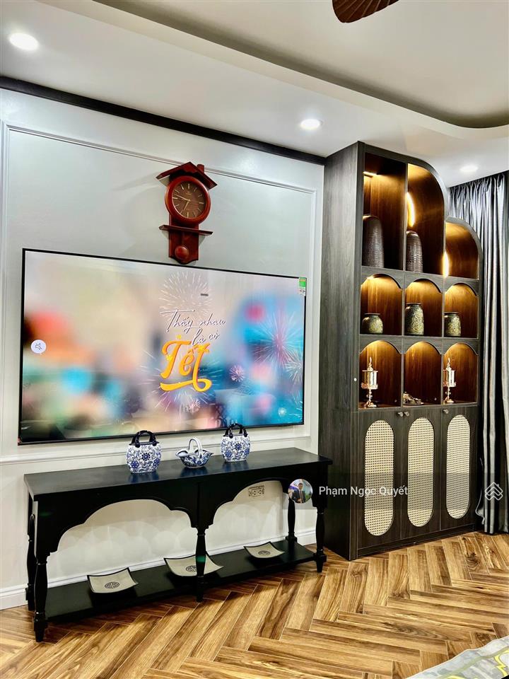 Giá thật chính chủ bán căn 97m2 3pn + 2wc full nội thất mới, đẹp giá 8,7 tỷ cc flc complex