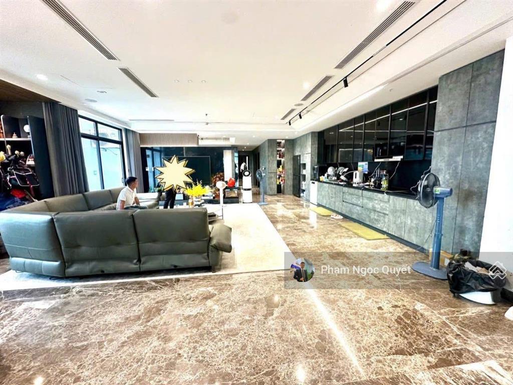 Giá thật chính chủ gửi bán căn 278m2 6 phòng ngủ + 4 wc giá 41 tỷ cc hateco laroma