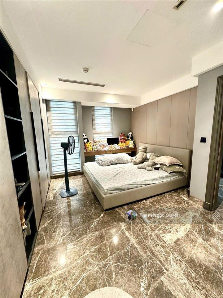 Giá thật chính chủ gửi bán căn 278m2 6 phòng ngủ + 4 wc giá 41 tỷ cc hateco laroma