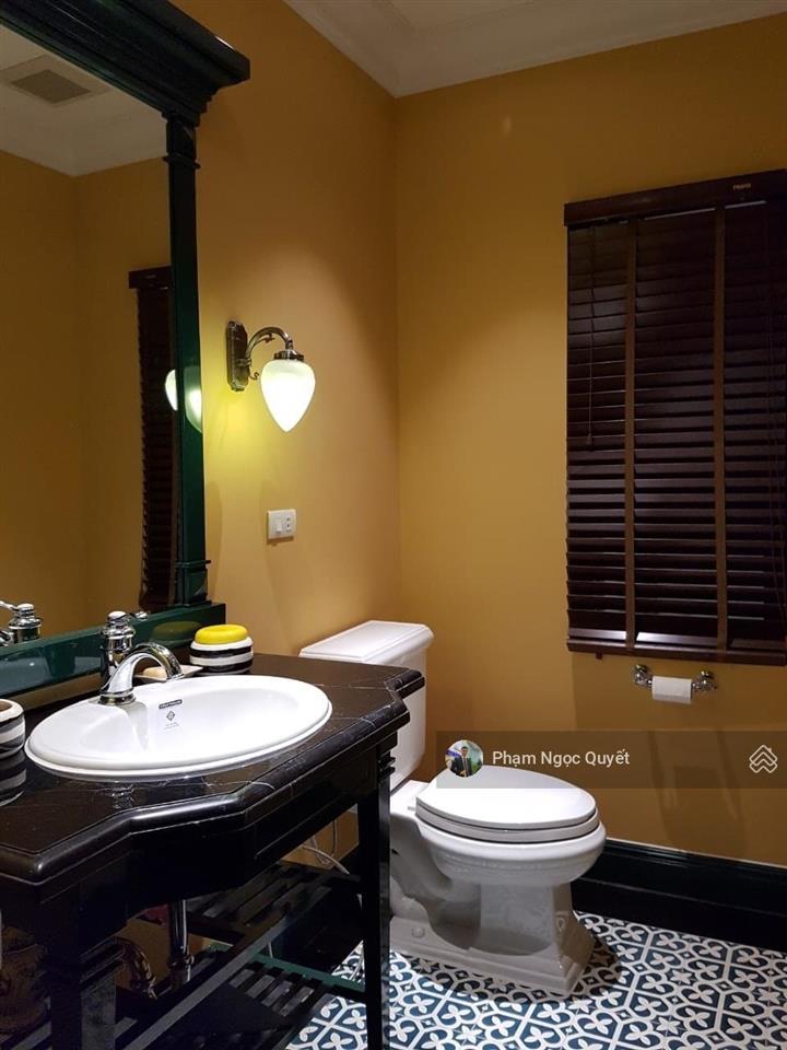 Chính chủ bán biệt thự lô góc 165m² sổ thiết kế 3 tầng 1 tum tại dự án golden westlake