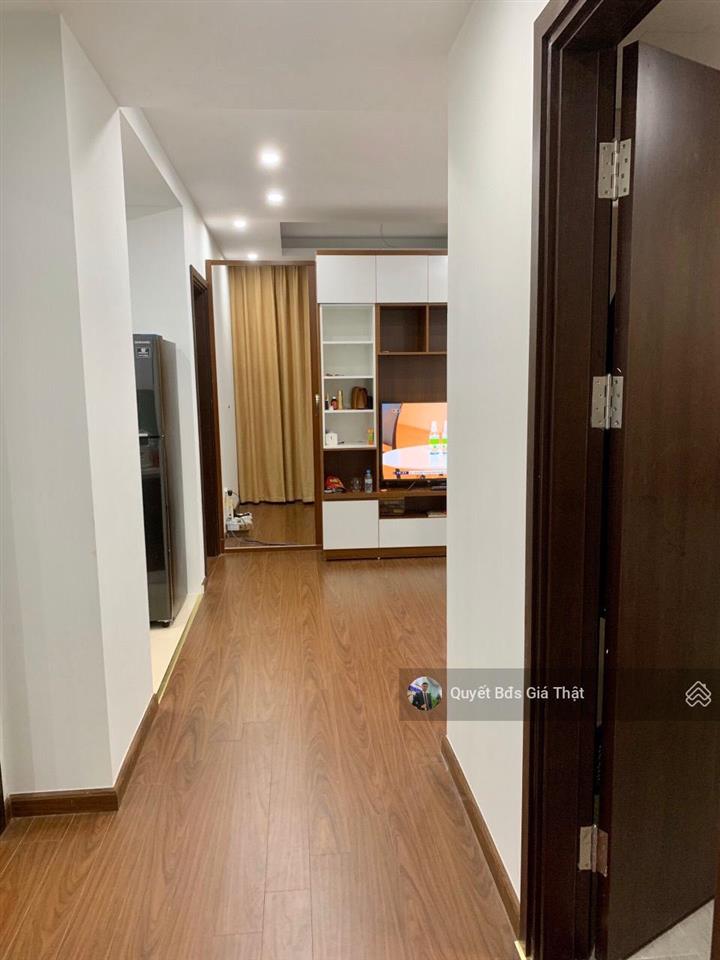 Chính chủ bán căn 71,2m2 2pn + 2wc tầng trung + full nội thất, giá 6,5 tỷ chung cư 90 nguyễn tuân