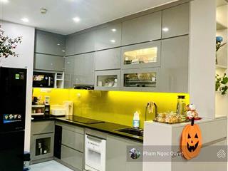 Giá thật chính chủ bán căn 102,8m2, 3pn + 2wc tầng trung full nội thất đẹp giá 5,5 tỷ the pride