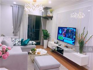 Giá thật chính chủ bán 80m2, 3pn + 2wc + tầng trung, giá 8 tỷ, cc goldseason