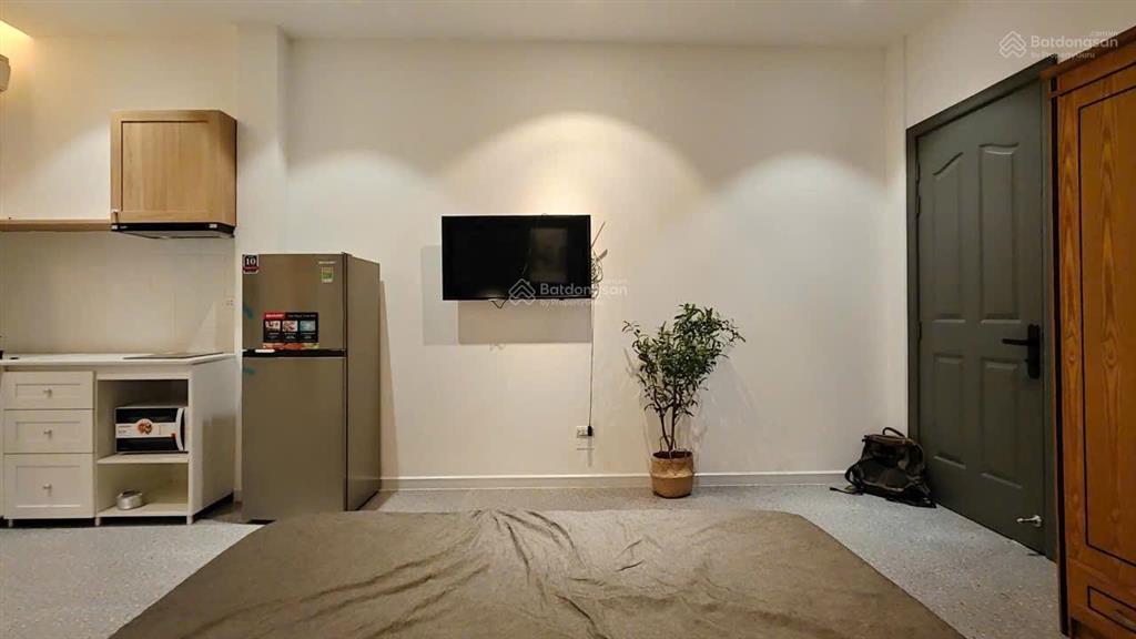 Cho thuê căn hộ full nội thất cao cấp có thang máy gần bến xe quận 8