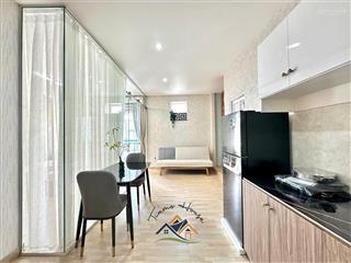 Cho thuê căn hộ 1 phòng ngủ full nội thất gần toà nhà viettel quận 3