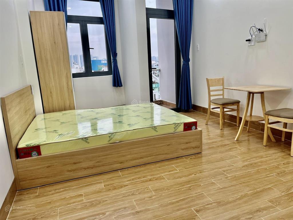 Cho thuê căn hộ studio ban công full nội thất gần cầu kênh tẻ, khánh hội quận 4