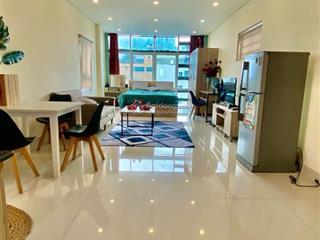 Cho thuê căn hộ ban công full nội thất gần cầu khánh hội quận 4