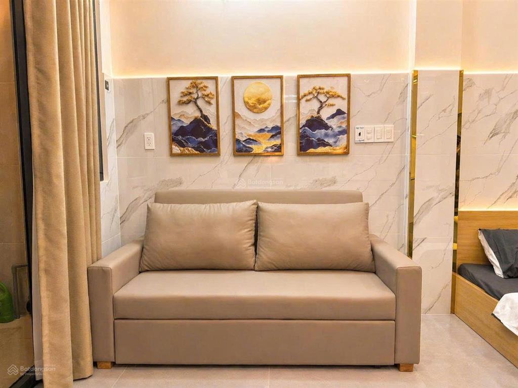 Cho thuê căn hộ 2 phòng ngủ gần cầu khánh hội, bến nhà rồng quận 4