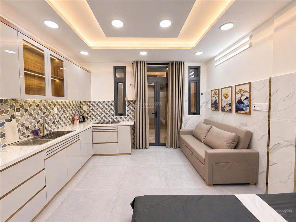 Cho thuê căn hộ 2 phòng ngủ gần cầu khánh hội, bến nhà rồng quận 4