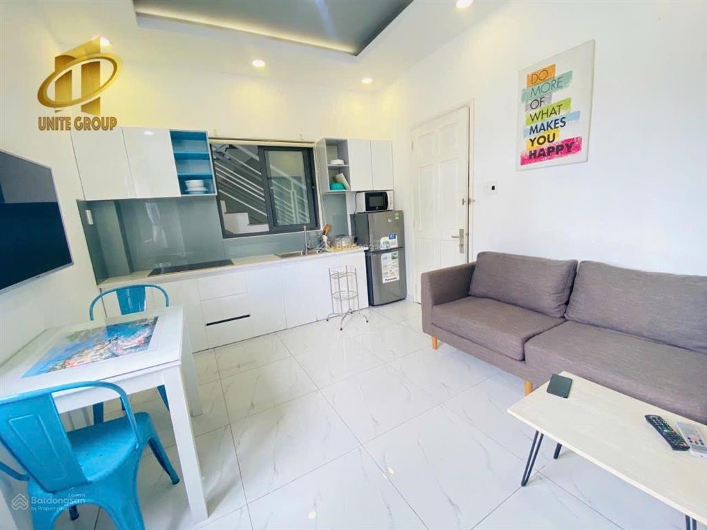 Cho thuê căn hộ 1 phòng ngủ full nội thất có bảo vệ, thang máy ngay quận 8