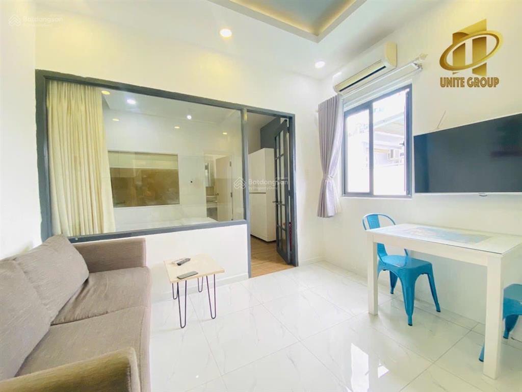 Cho thuê căn hộ 1 phòng ngủ full nội thất có bảo vệ, thang máy ngay quận 8