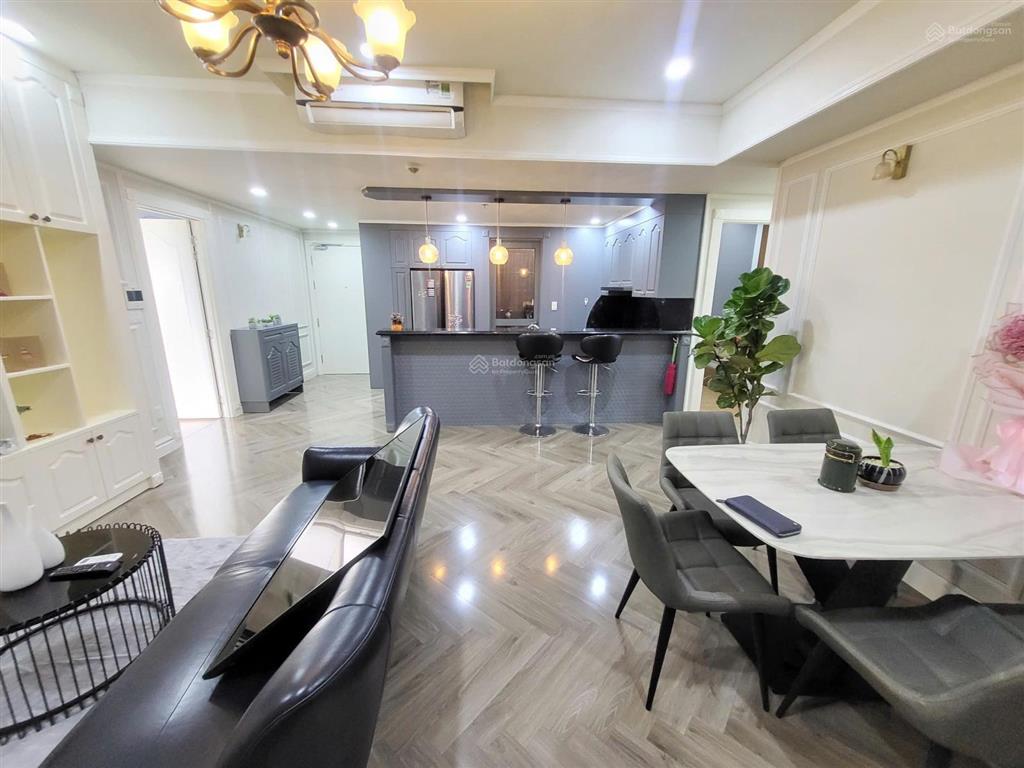 Cho thuê masteri thảo điền q2 cho thuê t5axx.10, 100m2, 3pn, 2wc giá 31,5 triệu, cho suất hóa đơn
