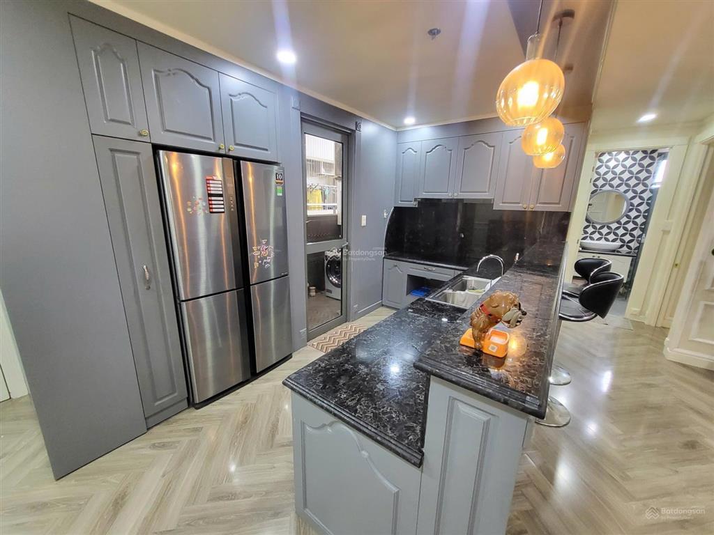 Cho thuê masteri thảo điền q2 cho thuê t5axx.10, 100m2, 3pn, 2wc giá 31,5 triệu, cho suất hóa đơn