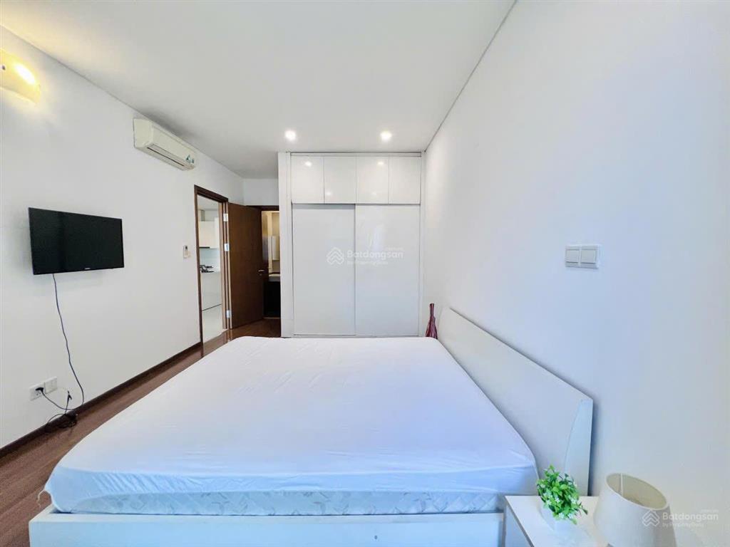 Cần tiền bán gấp căn hộ thảo điền pearl, tháp b diện tích 105m2, 2pn, giá bán 9.990 tỷ sổ hồng