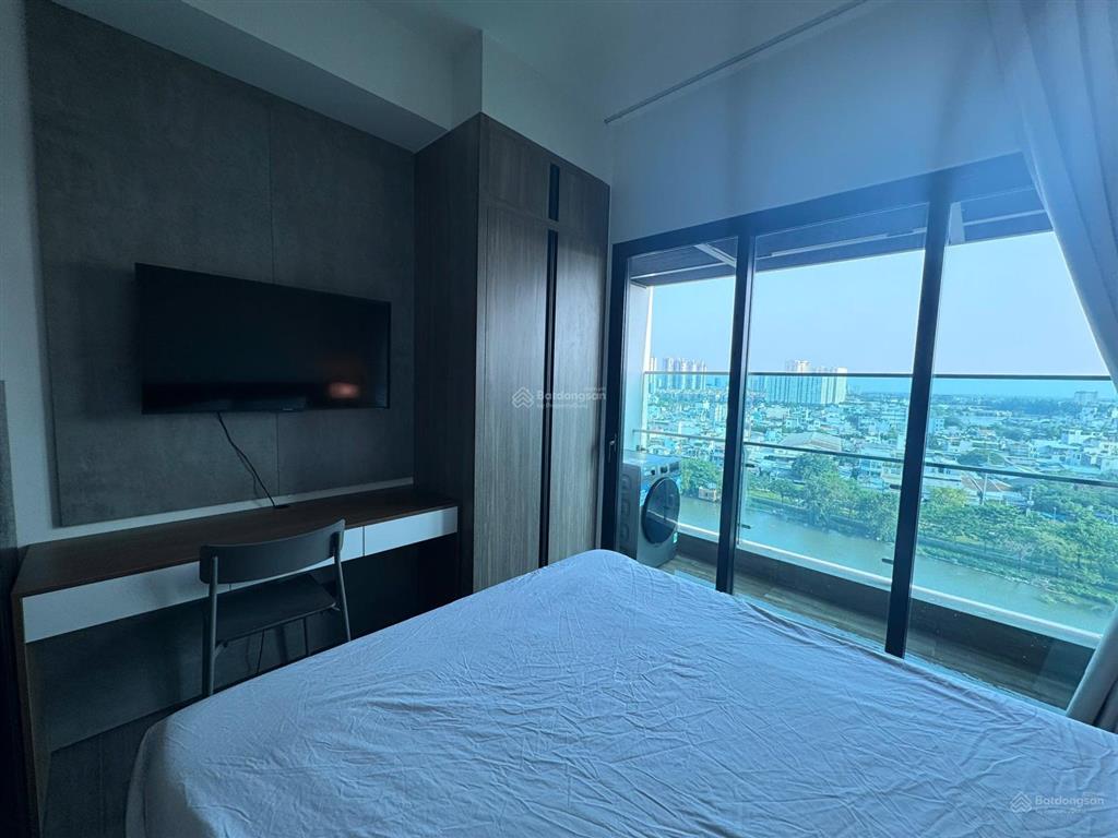 Căn hộ delasol cao cấp ngay trung tâm quận 4, giá chỉ 14tr/tháng, tầng cao view đẹp, vào ở ngay