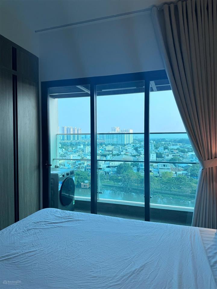 Căn hộ delasol cao cấp ngay trung tâm quận 4, giá chỉ 14tr/tháng, tầng cao view đẹp, vào ở ngay