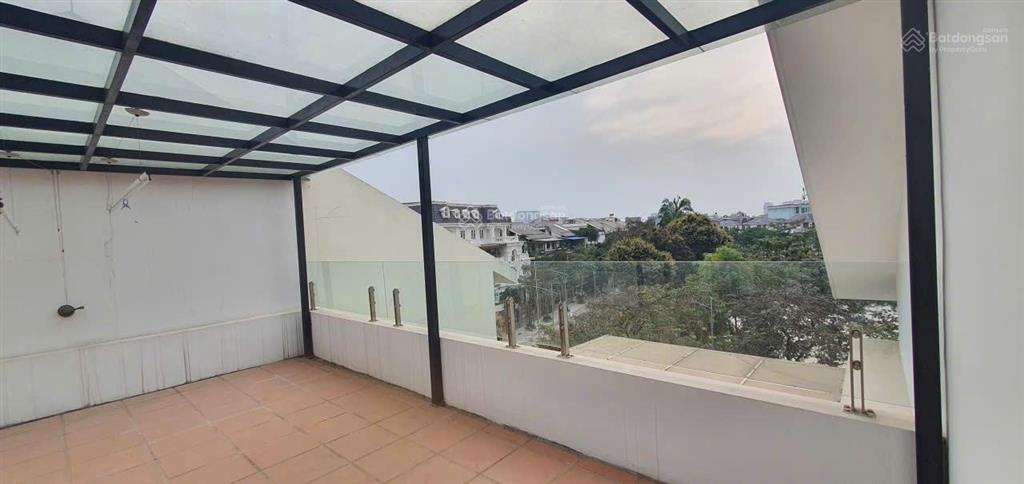 Cho thuê biệt thự đẹp xuất sắc tại khu đô thị xuân phương, 28 triệu, 180m2