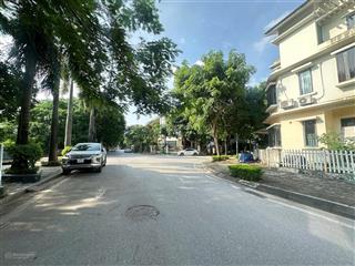Cho thuê biệt thự đẹp xuất sắc tại khu đô thị xuân phương, 28 triệu, 180m2