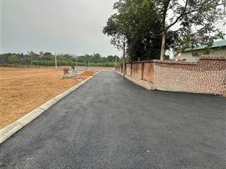 Đất cẩm lĩnh ba vì gần suối hai, dt 100m2 mặt đường lớn, giá nhỉnh 700 triệu/lô