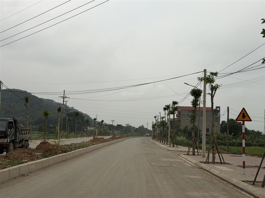 Bán gấp đất thổ cư 100m2 tại thị trấn phúc thọ, 3,4 tỷ