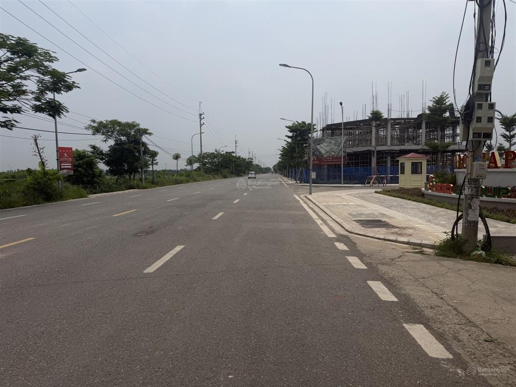 Bán đất 1.600m2 tại thị trấn phúc thọ, giá ưu đãi 3,5 tỷ