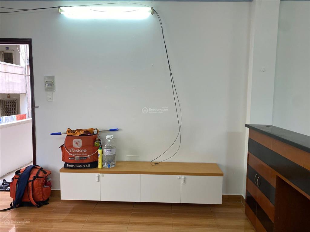 Cho thuê căn hộ 90 m2  chung cư b2  vị trí rất đẹp tại quận 4